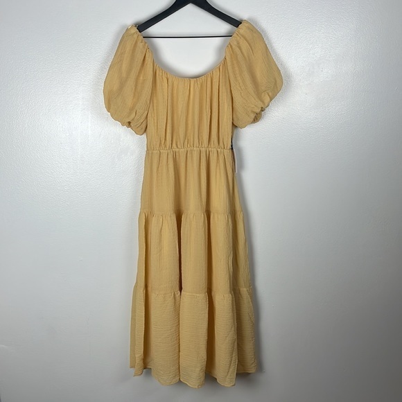 NWT ASTR Gauzy Puff Sleeve Tiered Midi Maxi Dress - Picture 6 of 7